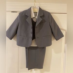 Men’s Warehouse Peanut Butter Collection Toddler's Tuxedo, Gray